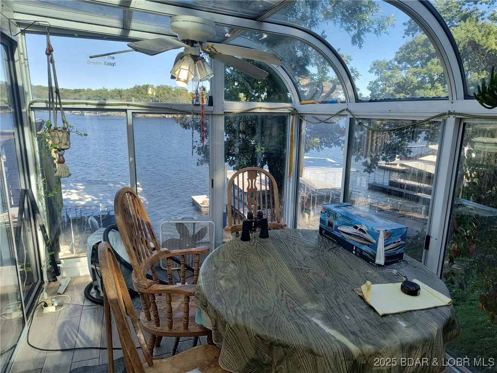 33060 Fairglen Road Sunrise Beach, MO 65079 - Photo 37 of 41 4 Season Room