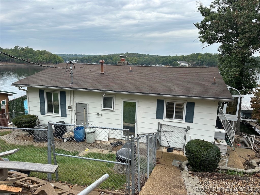 33060 Fairglen Road Sunrise Beach, MO 65079 - Photo 7 of 41