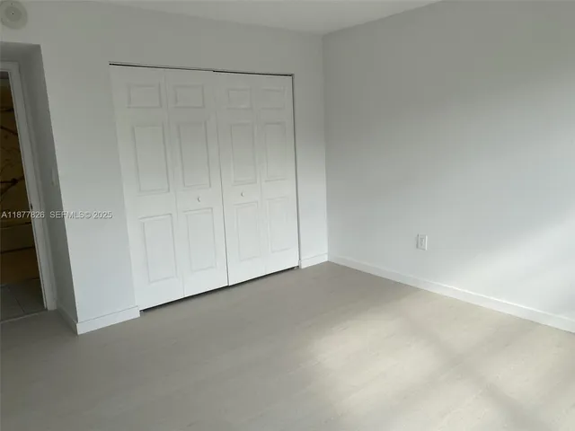 $5,300 | 199 Ocean Ln Drive, Unit 707, Key Biscayne, FL 33149