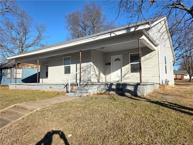 $131,000 | 822 North Ash Street, Nevada, MO 64772