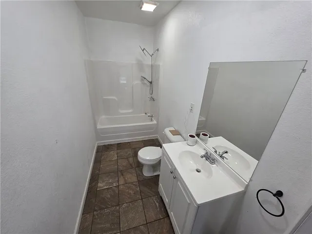 $131,000 | 822 North Ash Street, Nevada, MO 64772