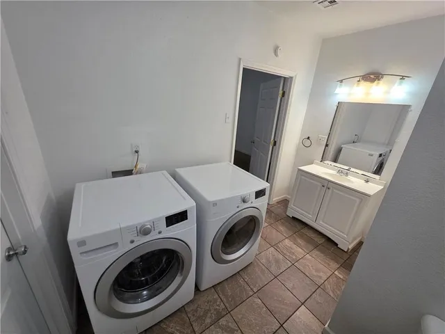 $131,000 | 822 North Ash Street, Nevada, MO 64772