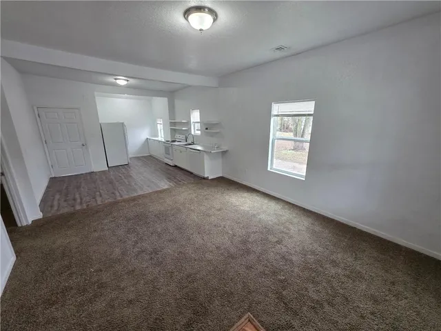 $131,000 | 822 North Ash Street, Nevada, MO 64772