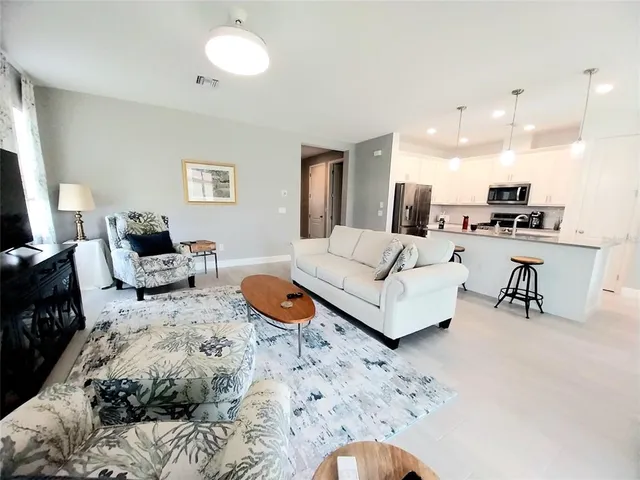 $3,200 | 10102 Carnoustie Place, Bradenton, FL 34211