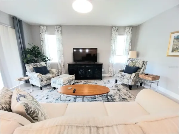 $3,200 | 10102 Carnoustie Place, Bradenton, FL 34211