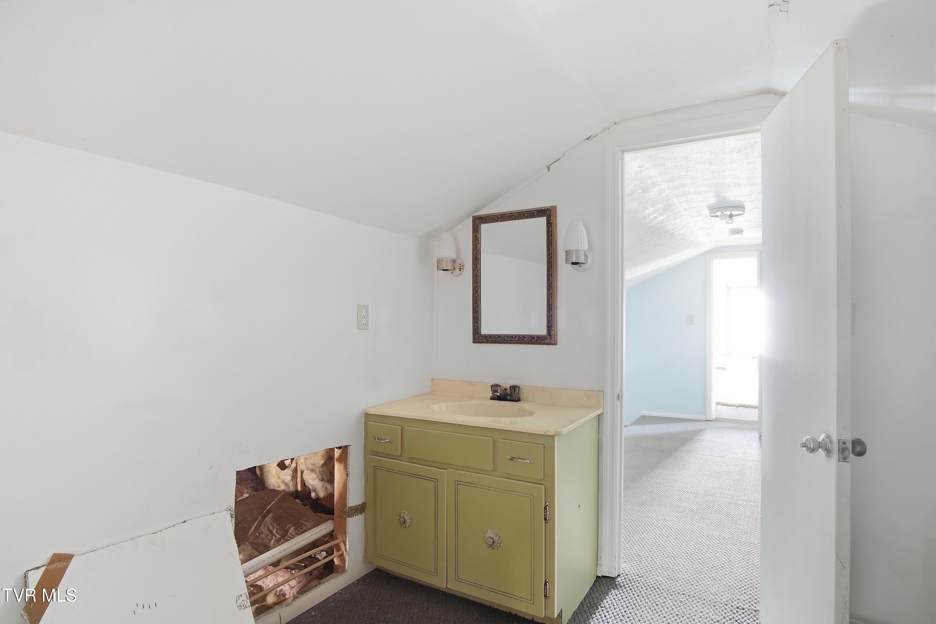 380 Oak Grove Road Gray, TN 37615 - Photo 30 of 39 DSC00085