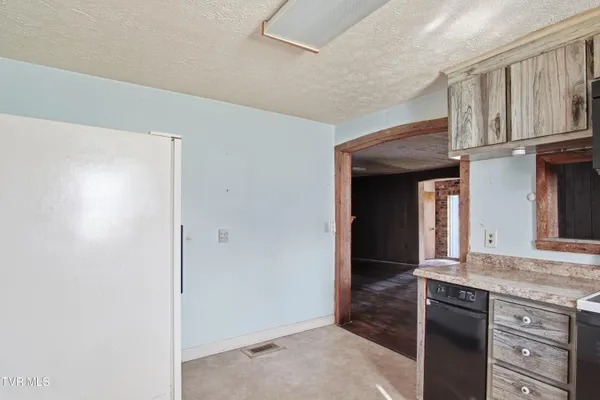 $239,900 | 380 Oak Grove Road, Gray, TN 37615