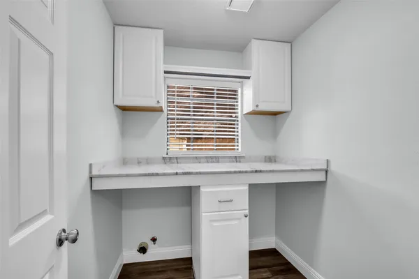 $2,900 | 6 Dusky Meadow Place, Spring, TX 77381