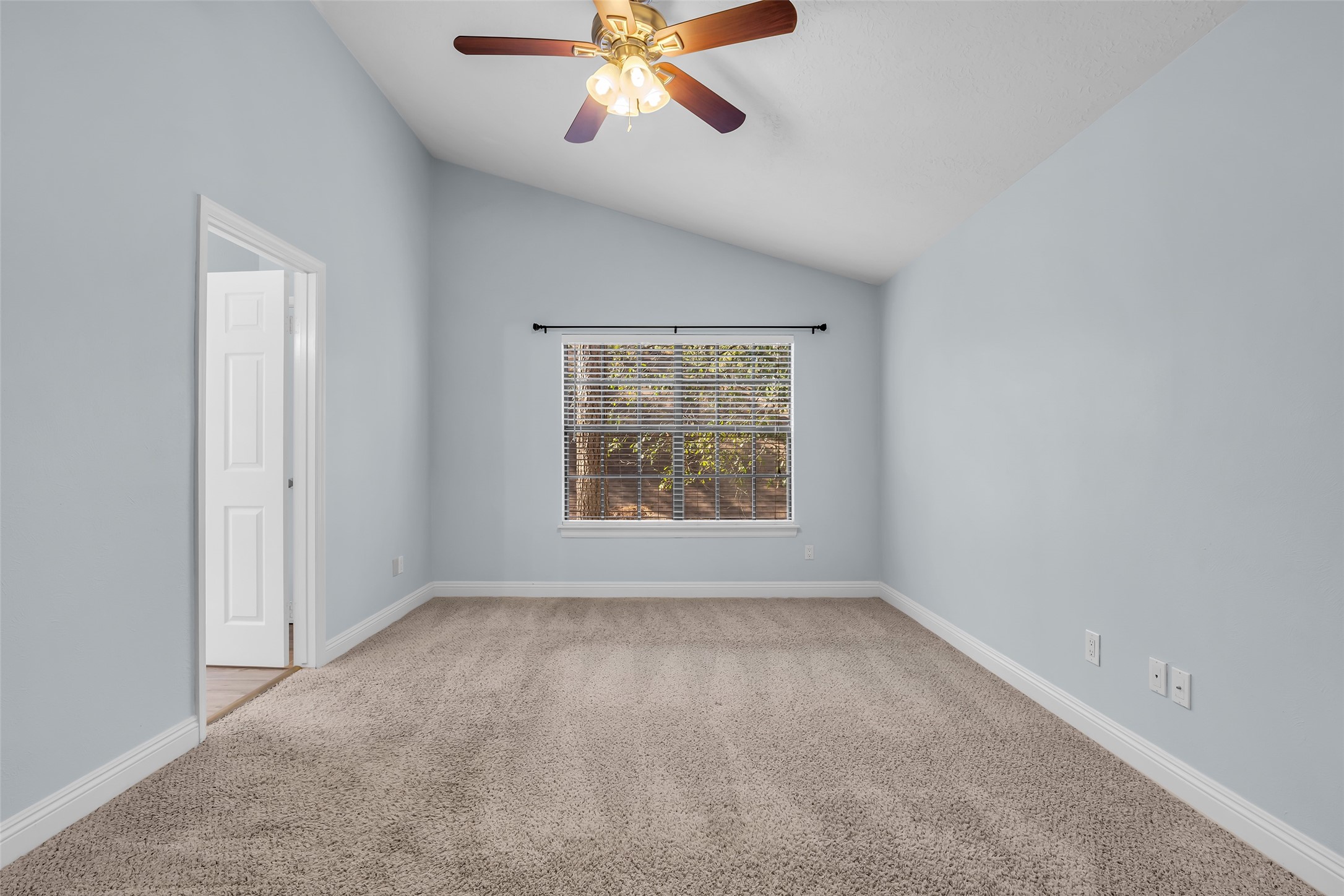 6 Dusky Meadow Place Spring, TX 77381 - Photo 21 of 28