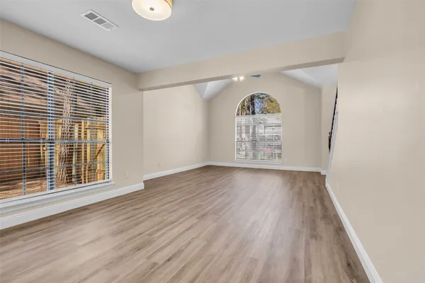 $2,900 | 6 Dusky Meadow Place, Spring, TX 77381