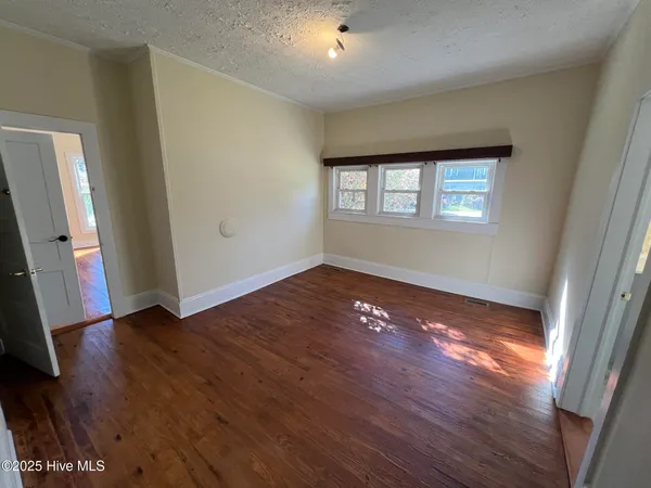 $229,900 | 10140 North College Street, Clarkton, NC 28433