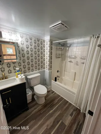 $229,900 | 10140 North College Street, Clarkton, NC 28433