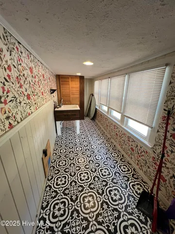 $229,900 | 10140 North College Street, Clarkton, NC 28433