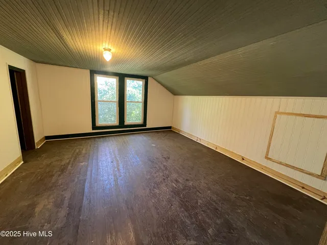 $229,900 | 10140 North College Street, Clarkton, NC 28433