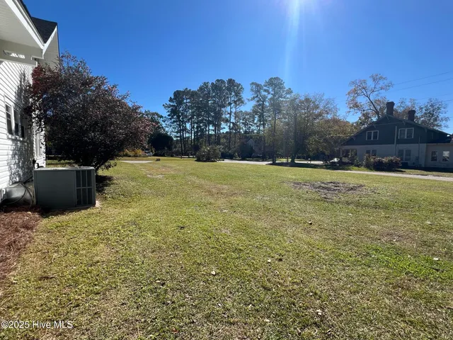 $229,900 | 10140 North College Street, Clarkton, NC 28433