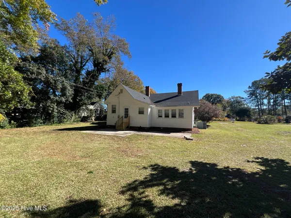 $229,900 | 10140 North College Street, Clarkton, NC 28433