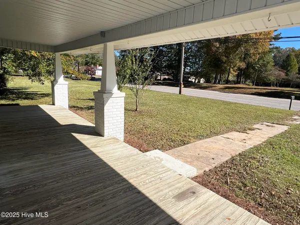 $229,900 | 10140 North College Street, Clarkton, NC 28433