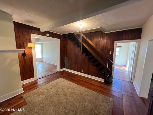 $229,900 | 10140 North College Street, Clarkton, NC 28433