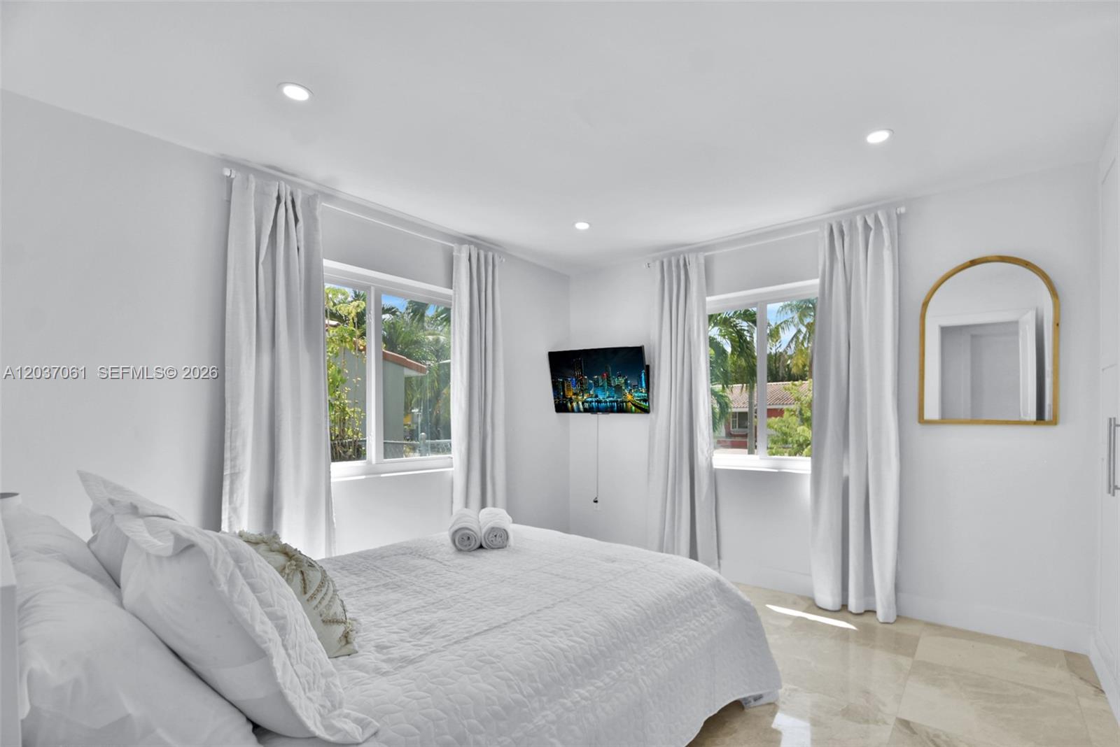 2195 Southwest 25th Terrace Miami, FL 33133 - Photo 57 of 86