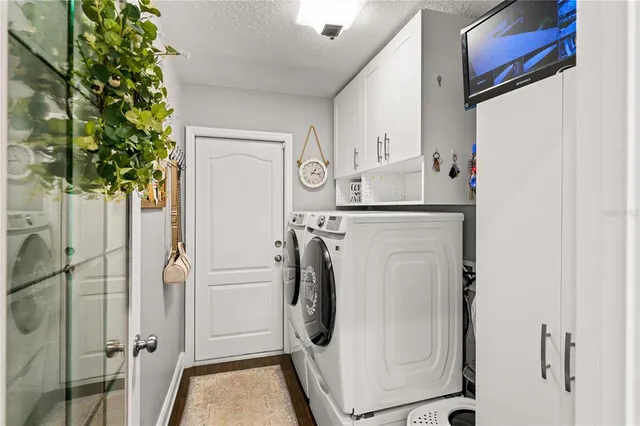 $449,000 | 7507 Whisper Woods Court, New Port Richey, FL 34655