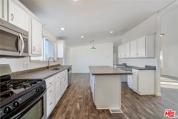 $3,195 | 45999 South Street, Big Bear City, CA 92314