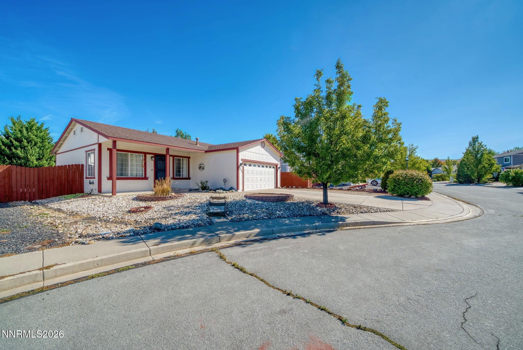 17685 Alexandria Court Reno, NV 89508 - Photo 3 of 36 3