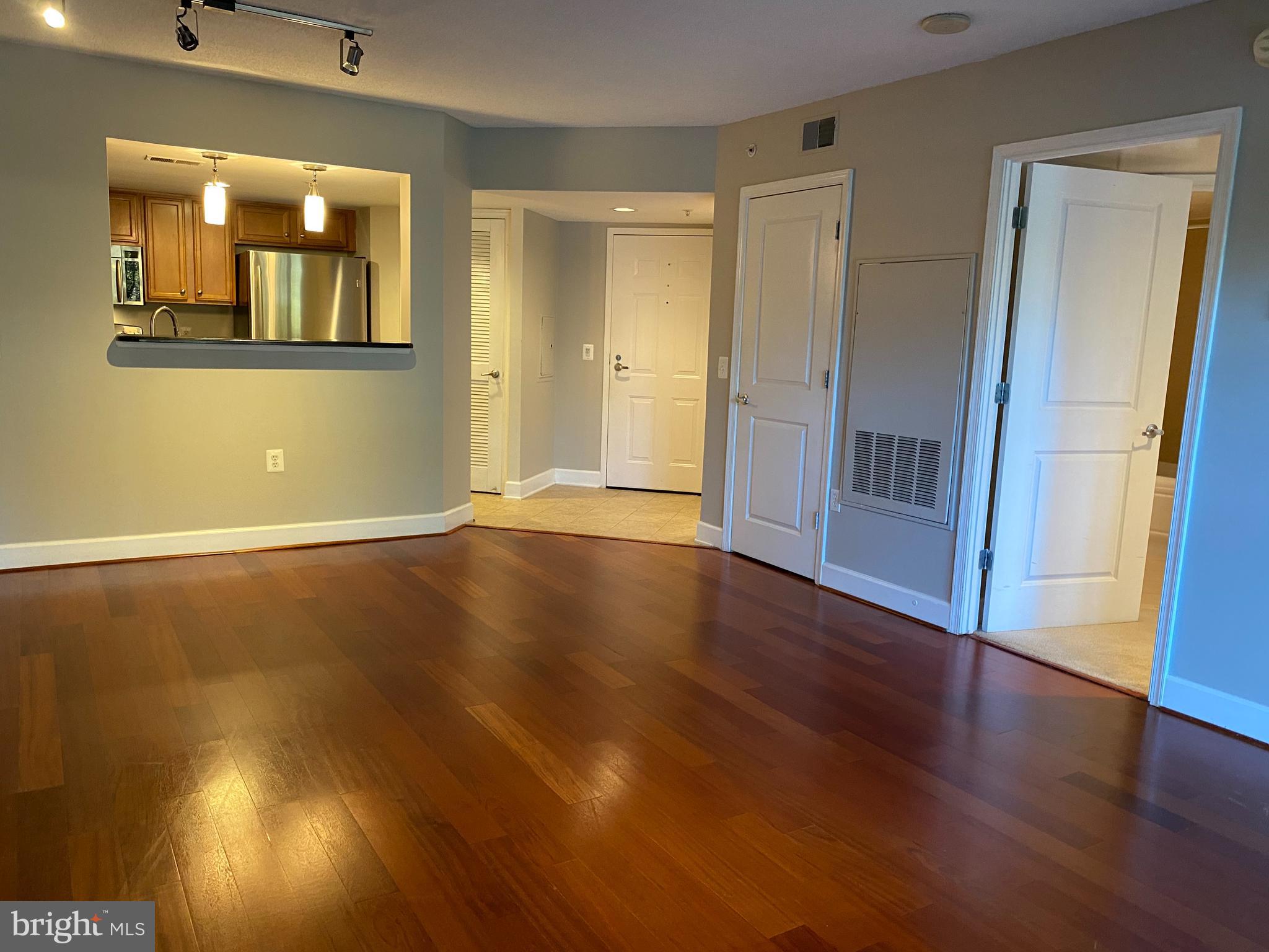 11800 Sunset Hills Road, Unit 313 Reston, VA 20190 - Photo 60 of 60 Open floor plan