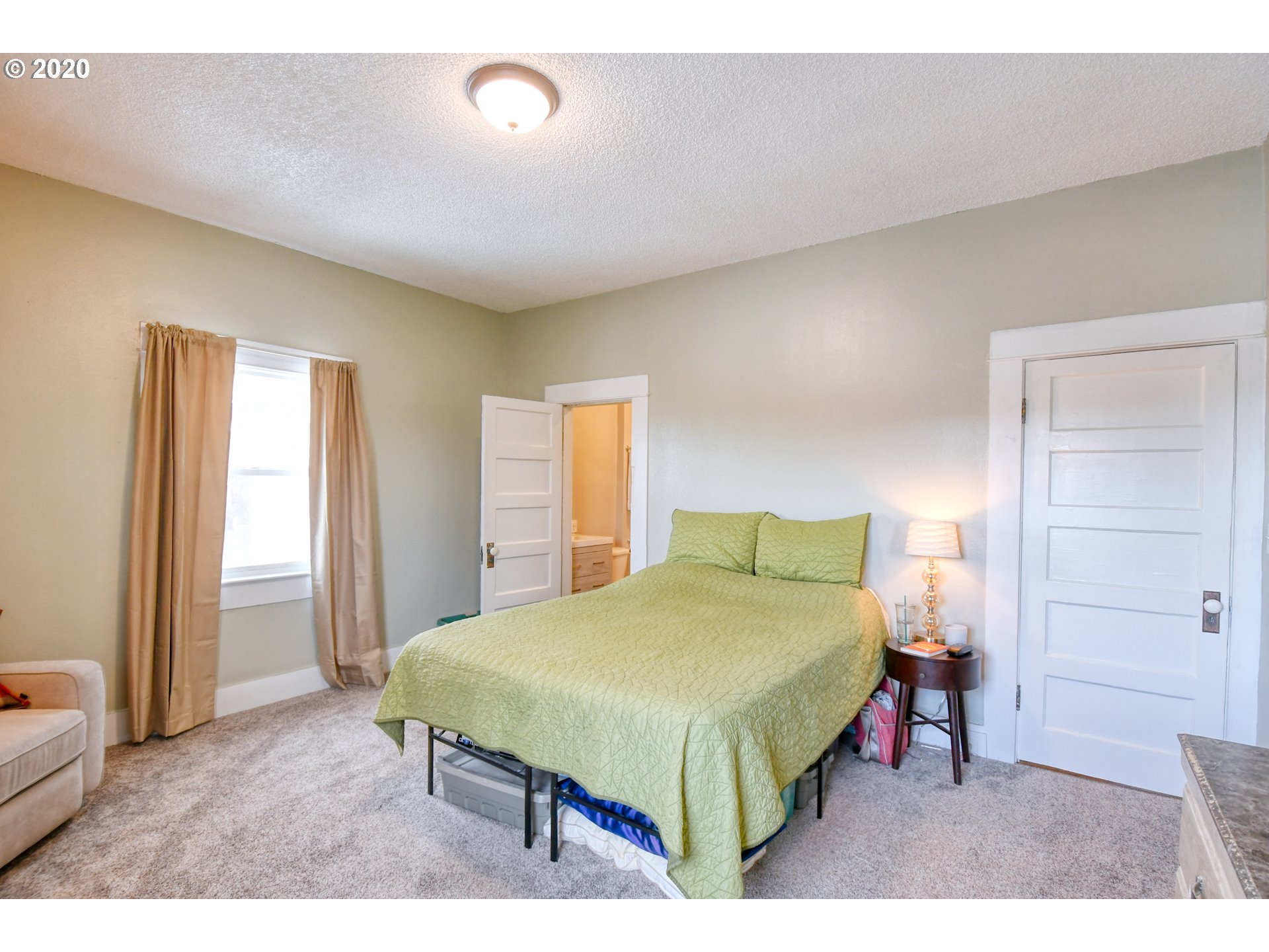 624 Southeast 3rd Street Pendleton, OR 97801 - Photo 20 of 31 Bedroom, Primary
