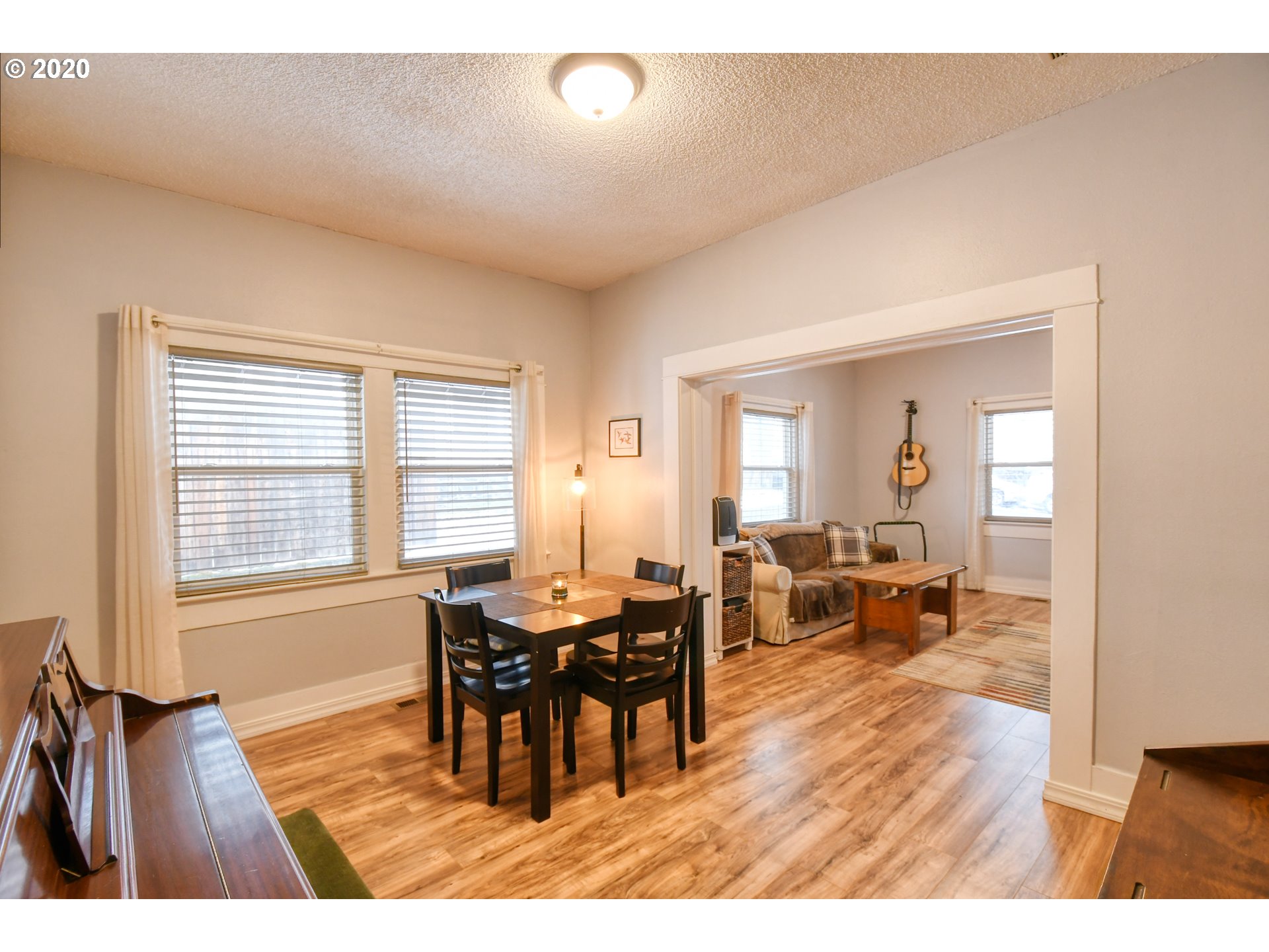 624 Southeast 3rd Street Pendleton, OR 97801 - Photo 10 of 31 Dining Room
