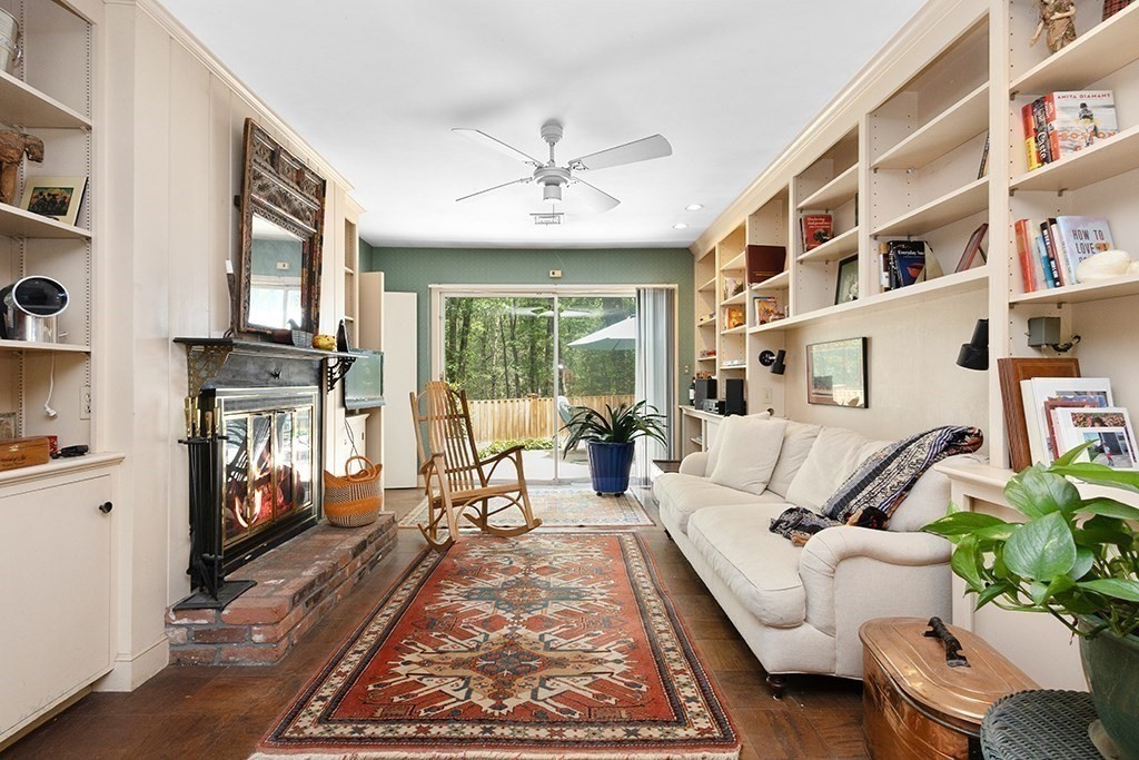 139 Stoney Lea Road Dedham, MA 02026 - Photo 4 of 29