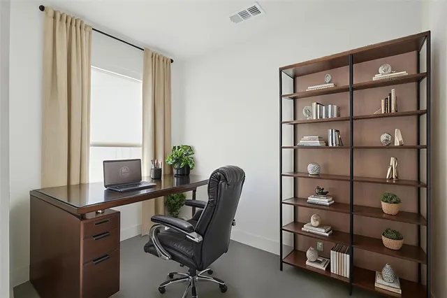 $529,000 | 4640 Munger Avenue, Unit 102, Dallas, TX 75204