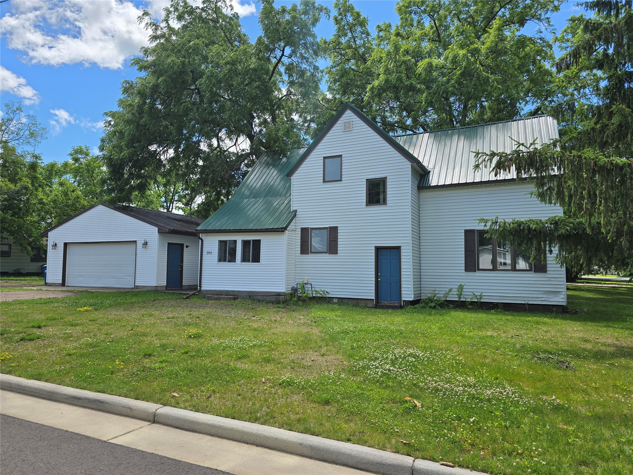 202 East Gates Street Rice Lake, WI 54868 - Photo 1 of 27