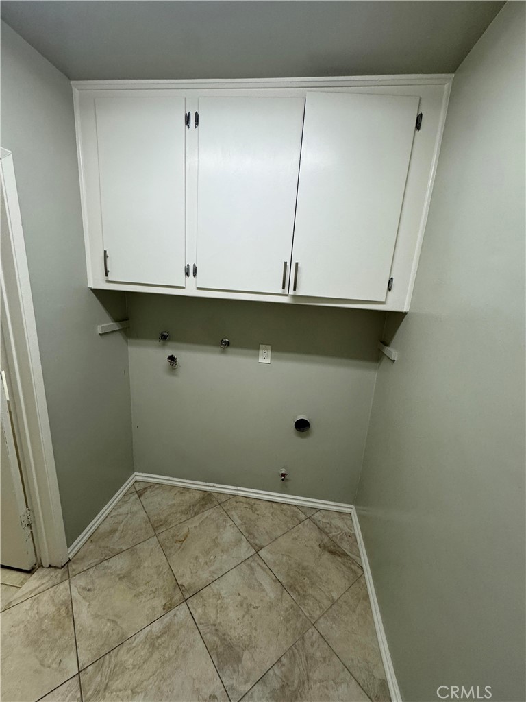 18301 Chatsworth Street Porter Ranch, CA 91326 - Photo 14 of 35