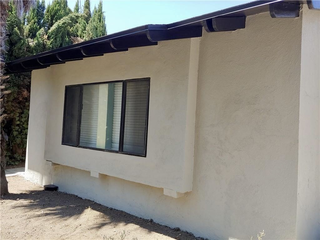 18301 Chatsworth Street Porter Ranch, CA 91326 - Photo 3 of 35