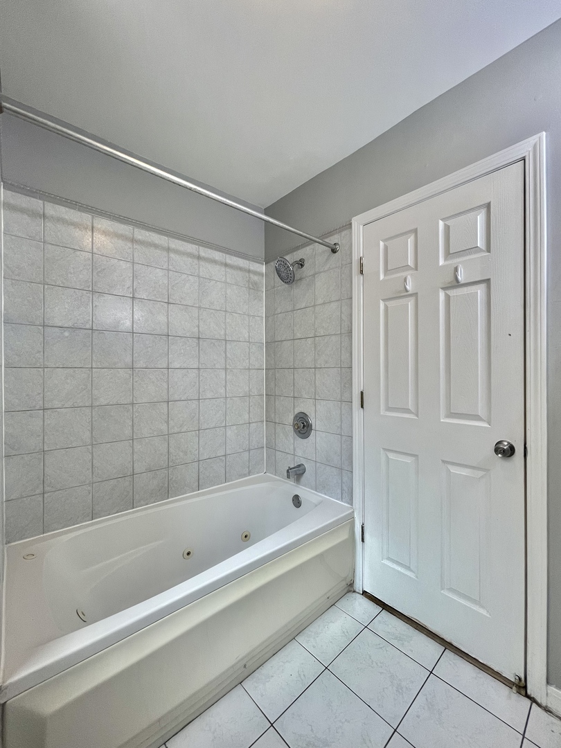 4451 South Indiana Avenue, Unit 2S Chicago, IL 60653 - Photo 12 of 22