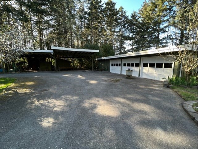 53425 Warbler Road Bandon, OR 97411 - Photo 29 of 32 Gallery Image 29