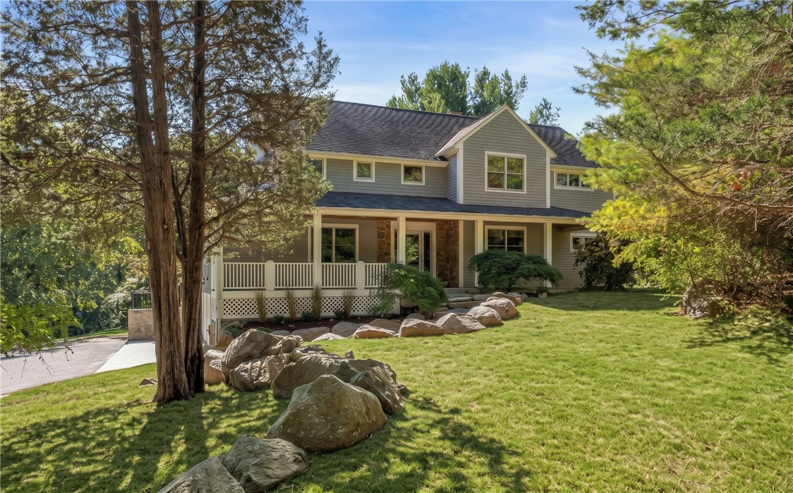 900 S Road East Greenwich, RI 02818 - Photo 1 of 49 Front View