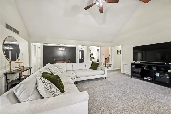 $565,000 | 1404 Colony Drive, Kearney, MO 64060