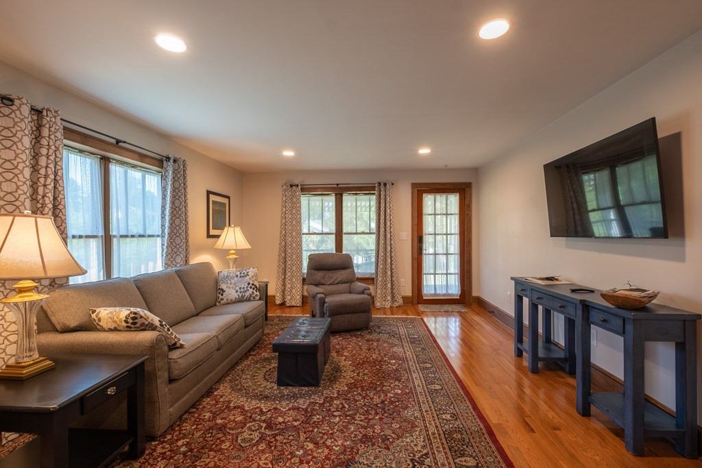 24 Fox Street Murphy, NC 28906 - Photo 5 of 50 Gallery Image 5