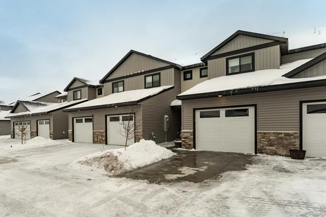 $349,900 | 5205 Harvest Sq Place Northwest, Rochester, MN 55901