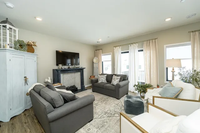 $349,900 | 5205 Harvest Sq Place Northwest, Rochester, MN 55901