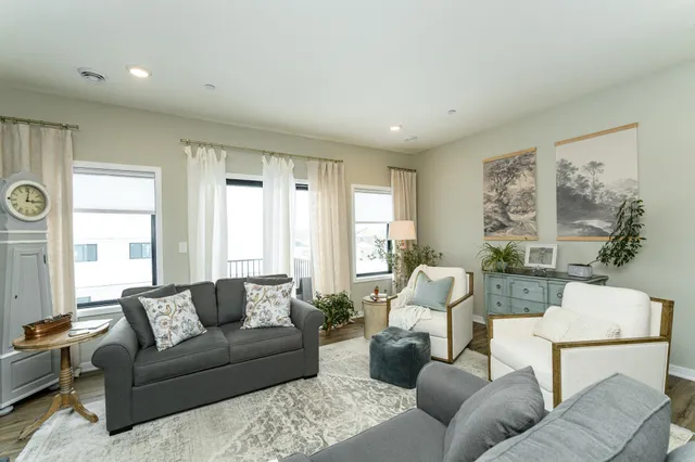 $349,900 | 5205 Harvest Sq Place Northwest, Rochester, MN 55901