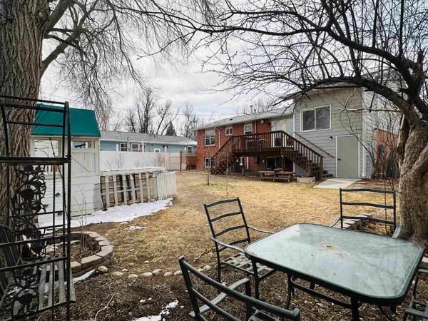 $320,000 | 1009 Sherry Drive, Riverton, WY 82501