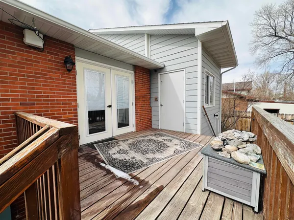 $320,000 | 1009 Sherry Drive, Riverton, WY 82501