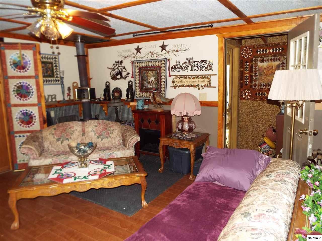 3087 Mica Way Cosby, TN 37722 - Photo 6 of 32 Gallery Image 6
