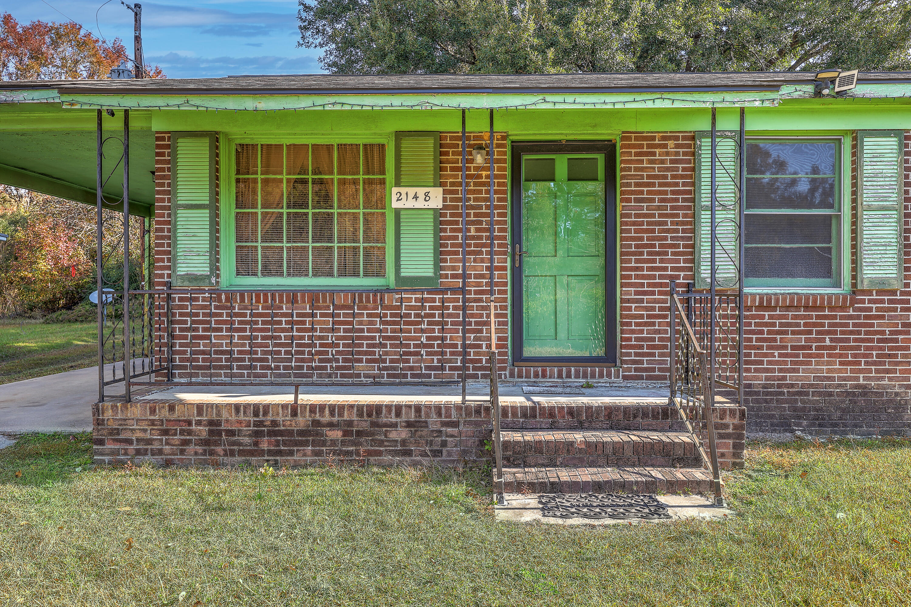 2148 State Road Summerville, SC 29486 - Photo 4 of 32 ZYN_6473_4_5_6_7_8_9