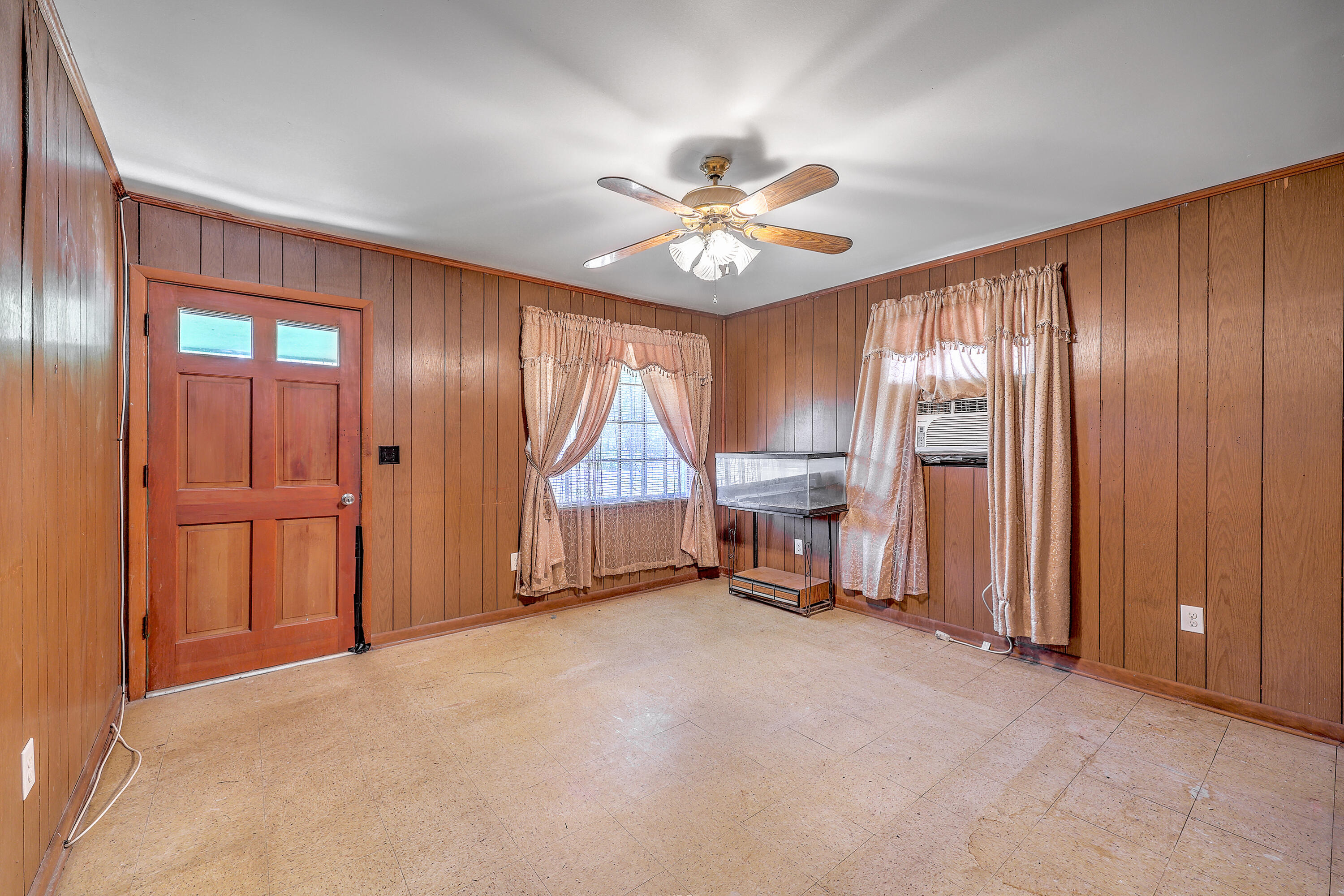 2148 State Road Summerville, SC 29486 - Photo 5 of 32 ZYN_6480_1_2_3_4_5_6