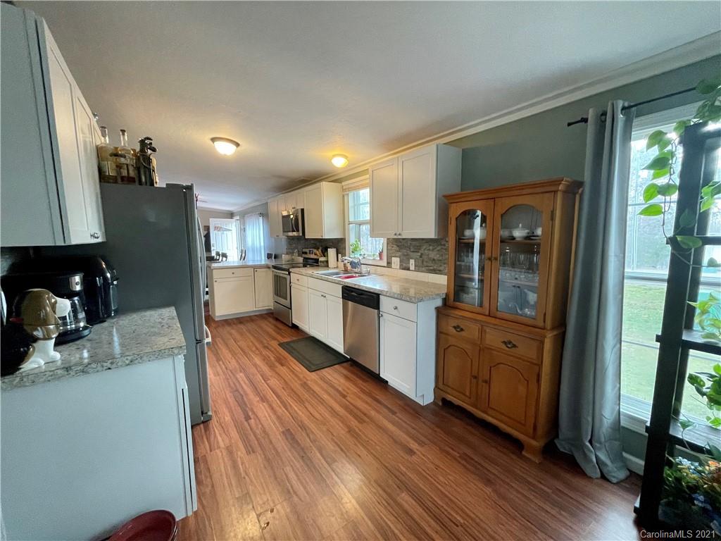 164 Carlyle Road Troutman, NC 28166 - Photo 7 of 20 Gallery Image 7