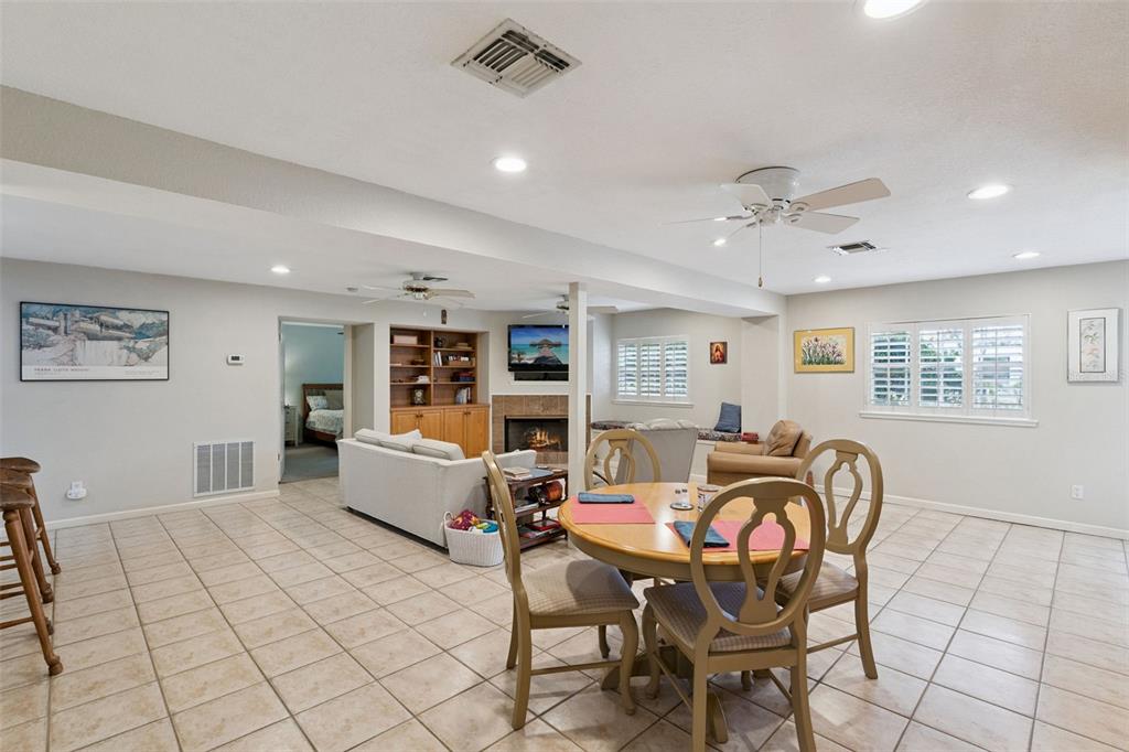 1008 East Ridgewood Street Orlando, FL 32801 - Photo 6 of 60