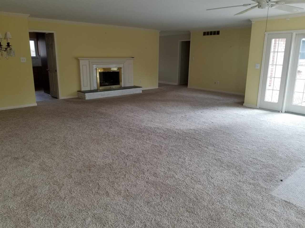 887 Helston Road Bloomfield Hills, MI 48304 - Photo 12 of 23 50068824-11.JPG